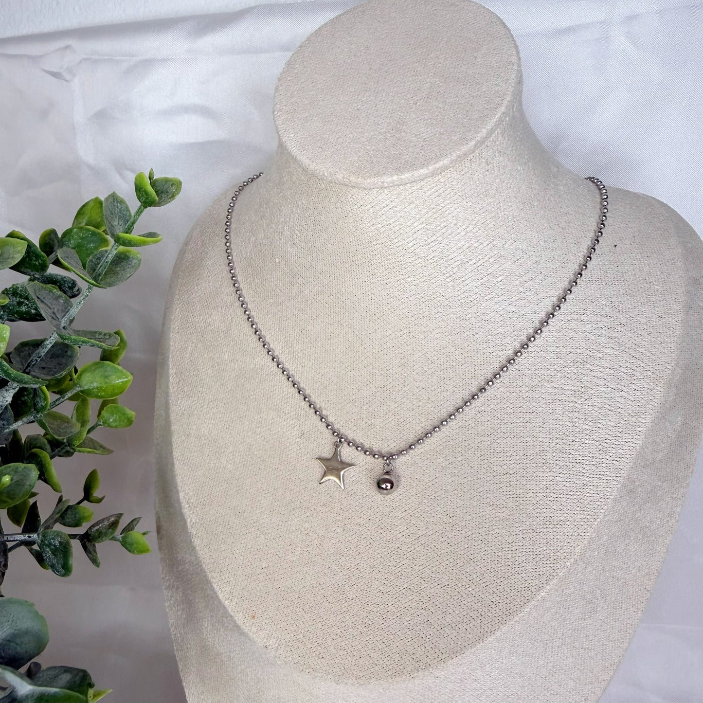 Astra Necklace