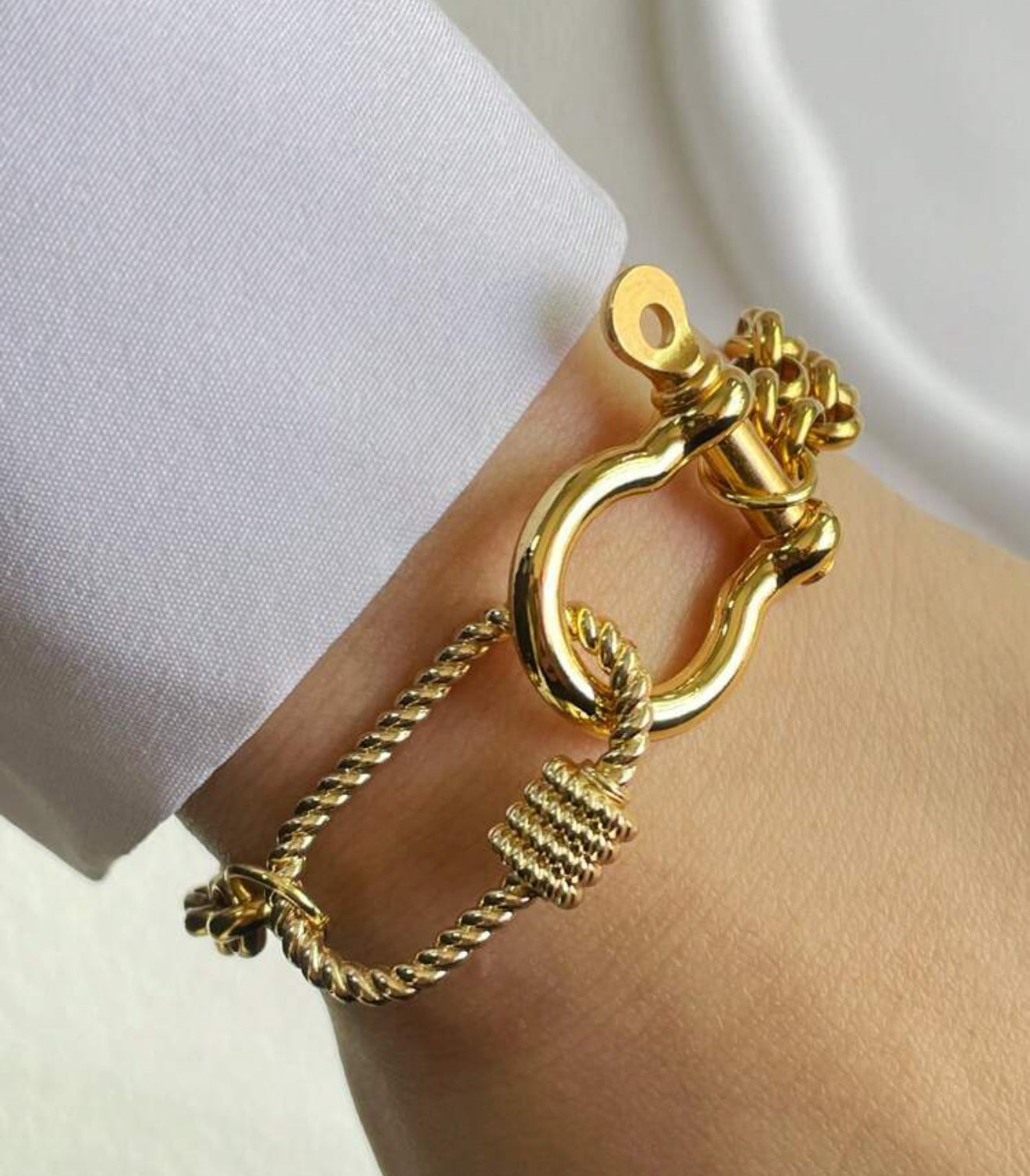 Brazalete herradura y ovalo