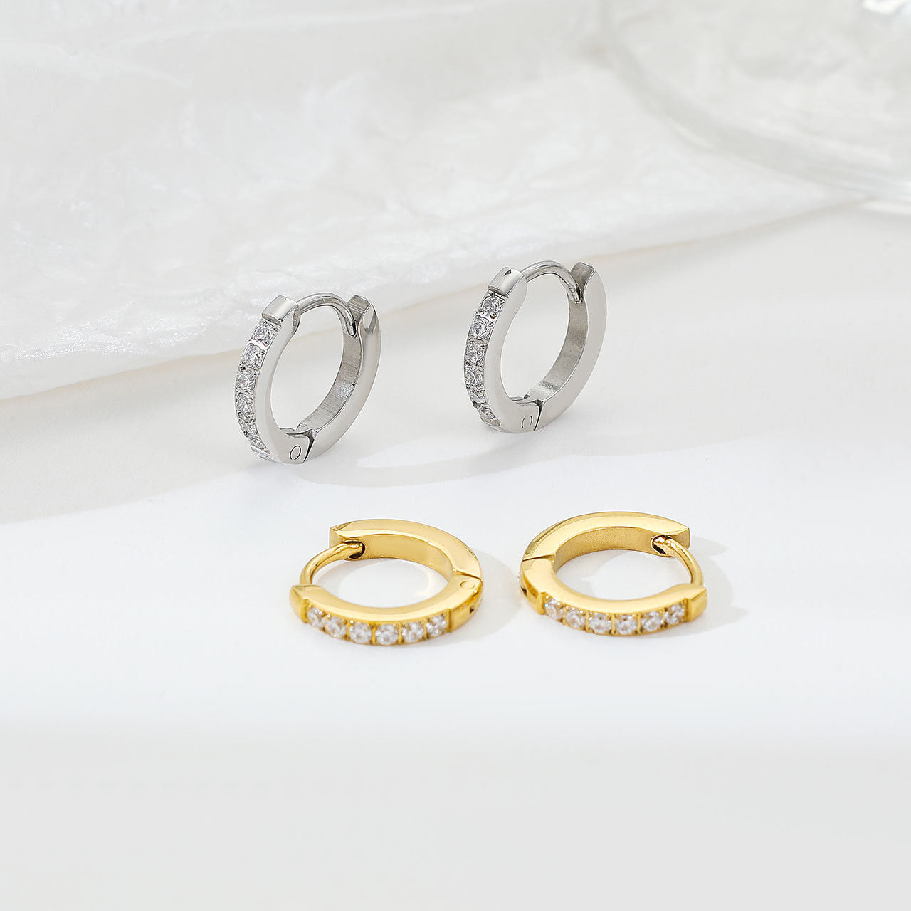 Daily earrings
