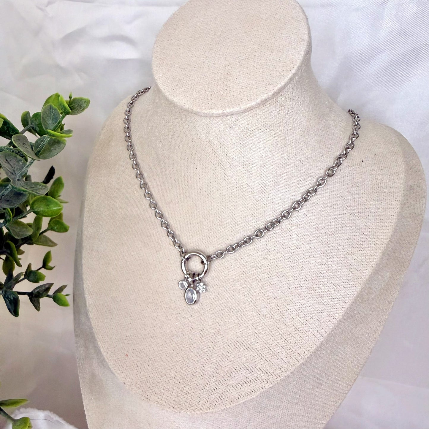 Royal Spark Necklace