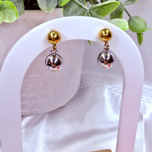 Soft Dew Earrings