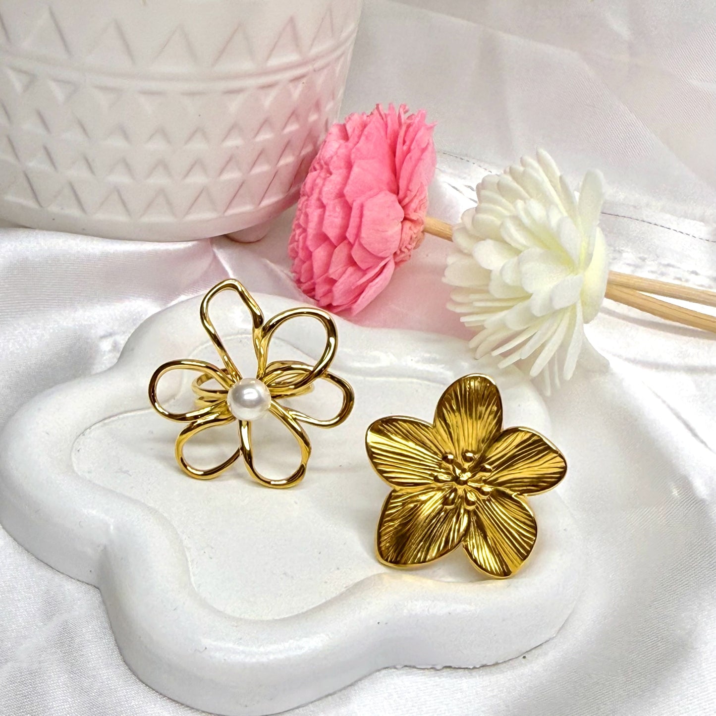 Bloom Pearl Ring