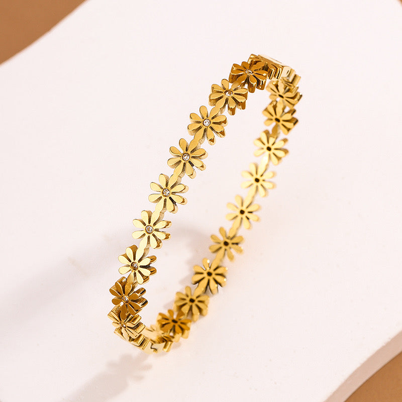 Daisy Glow Bracelet